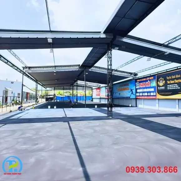 THI CÔNG SÂN PICKLEBALL 
