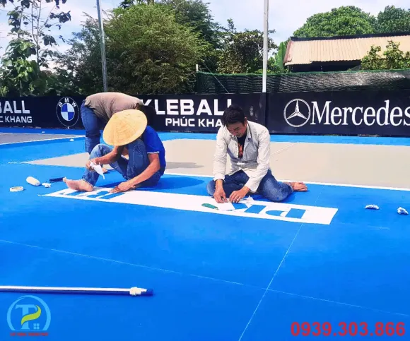 THI CÔNG SÂN PICKLEBALL 