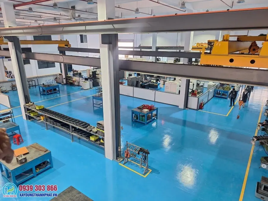 thi c&ocirc;ng sơn epoxy kh&aacute;ng ho&aacute; chất