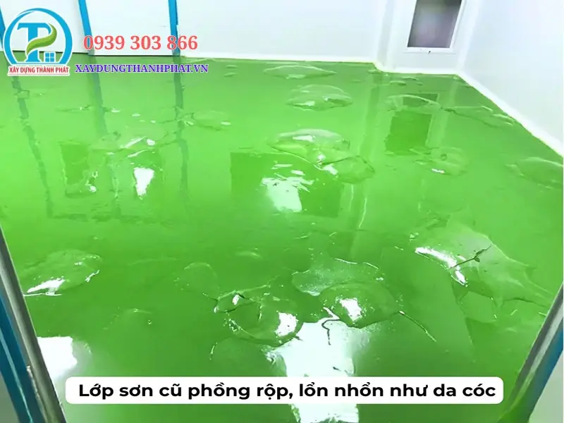Mặt s&agrave;n thi c&ocirc;ng sơn epoxy Vũng T&agrave;u bị phồng rộp