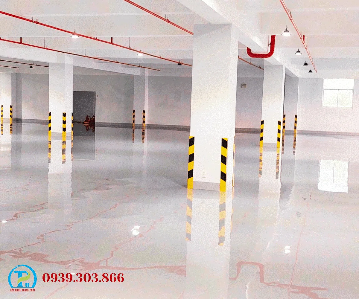 s&agrave;n sơn epoxy trung t&acirc;m thương mại b&oacute;ng bẩy đẹp mắt
