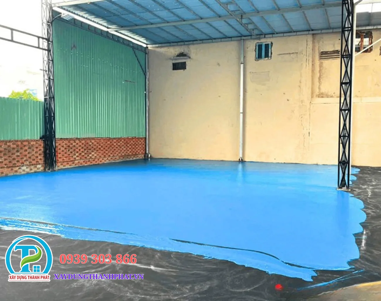 Thi c&ocirc;ng sơn epoxy Cần Thơ tạo bề mặt liền mạch, đ&aacute;p ứng y&ecirc;u cầu nh&agrave; xưởng hiện đại.